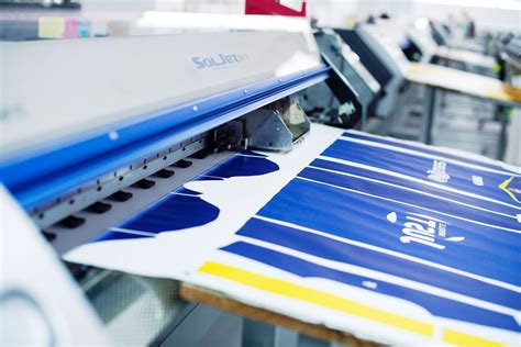 How Long Does a Sublimation Print Last: An Insight into the Durable Beauty of Sublimation Printing